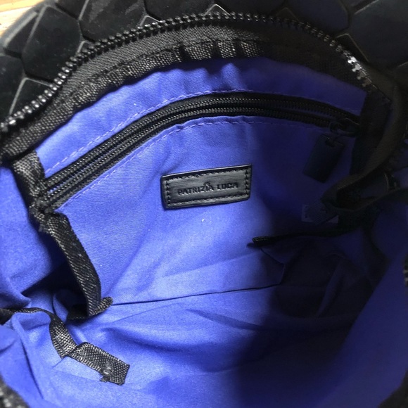 Patrizia Luca geometric make up bag - Picture 3 of 3